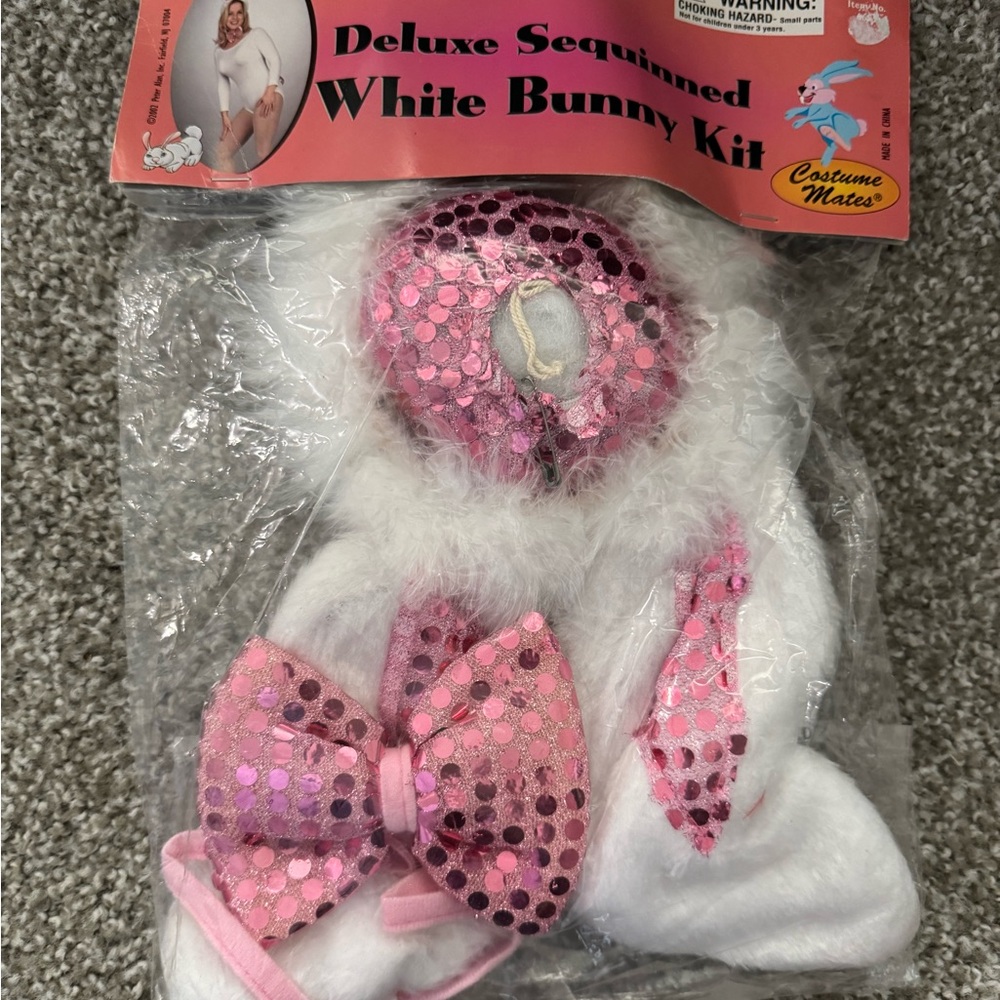 Deluxe Sequinned White Bunny Kit